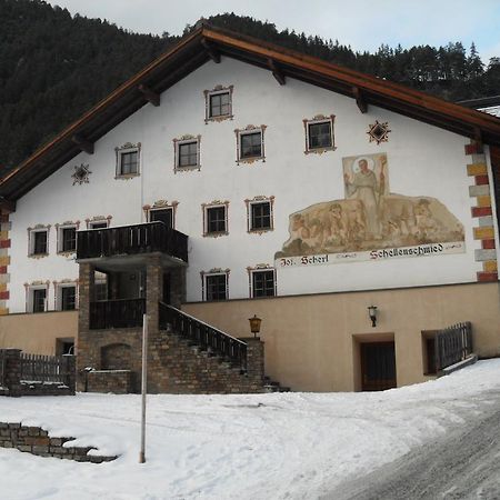 Haus Schellenschmied Apartment Pettneu am Arlberg Luaran gambar